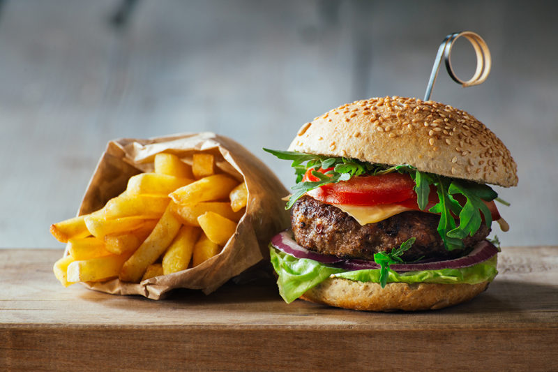 Burger, french fries, kentang goreng