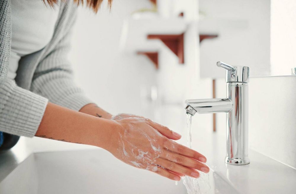 Mencuci tangan dengan sabun